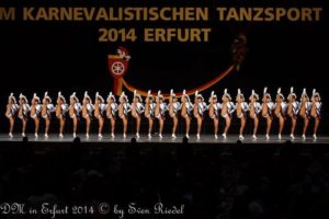 Perfekte Beinreihe des TSV Landau bei der Deutschen Meisterschaft 2014.